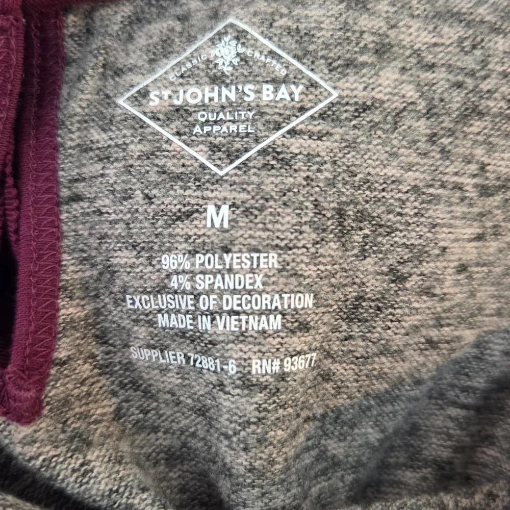Women's St. John's Bay Pullover Sweater in Gray and Burgundy, Size M - Picture 2 of 14